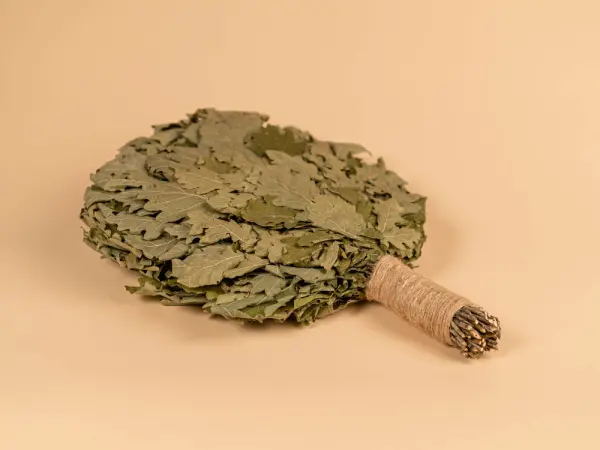 Веник для бани Woodson Премиум, кавказский дуб с обмоткой