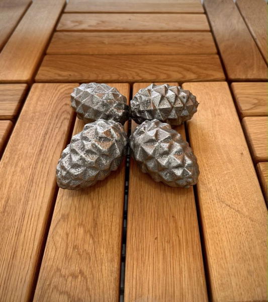 Шишка нерж.,комплект (4шт) Шишка нерж.,комплект (4шт)